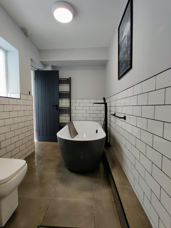 The Clifton - Sea View - By Tifa Stays Holiday home